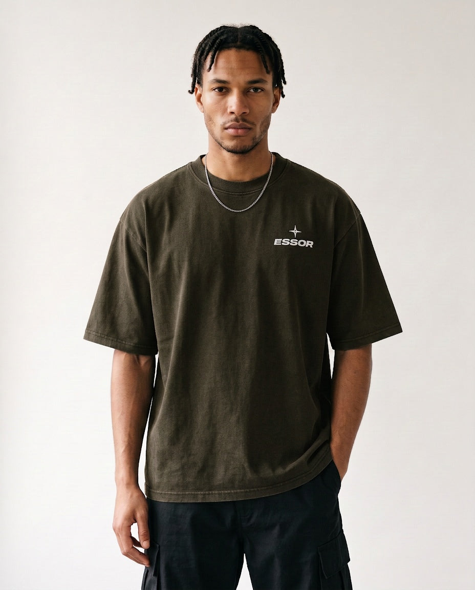 T-Shirt «Envol», Olivgrün, Herren-Model, von vorne