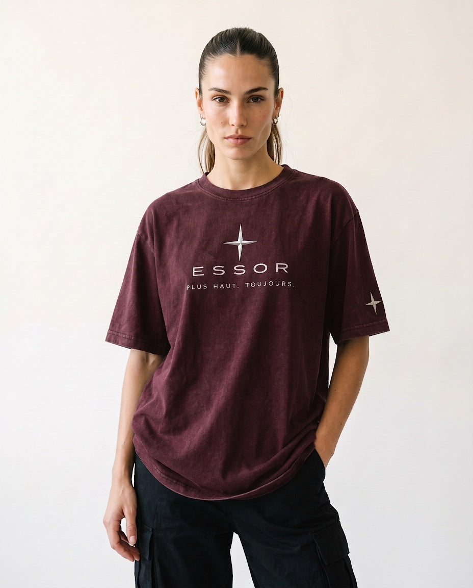 T-Shirt «Globe», Bordeaux, Damen-Model, von vorne