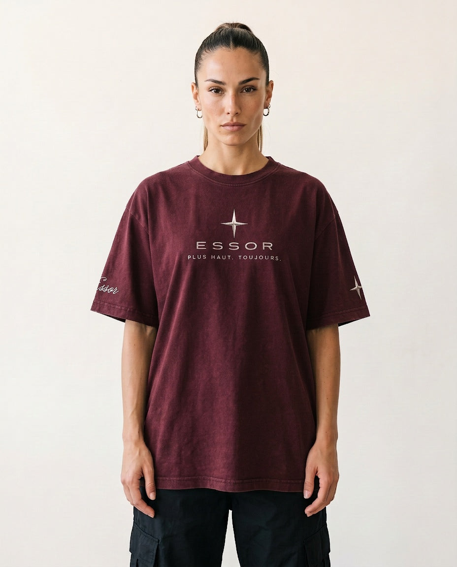 T-Shirt «Script», Bordeaux, Damen-Model, von vorne