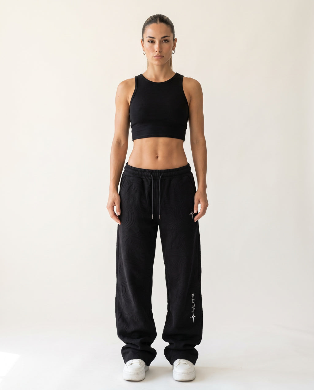 Jogginghose «360° Lifestyle», Schwarz, Damen-Model, von vorne
