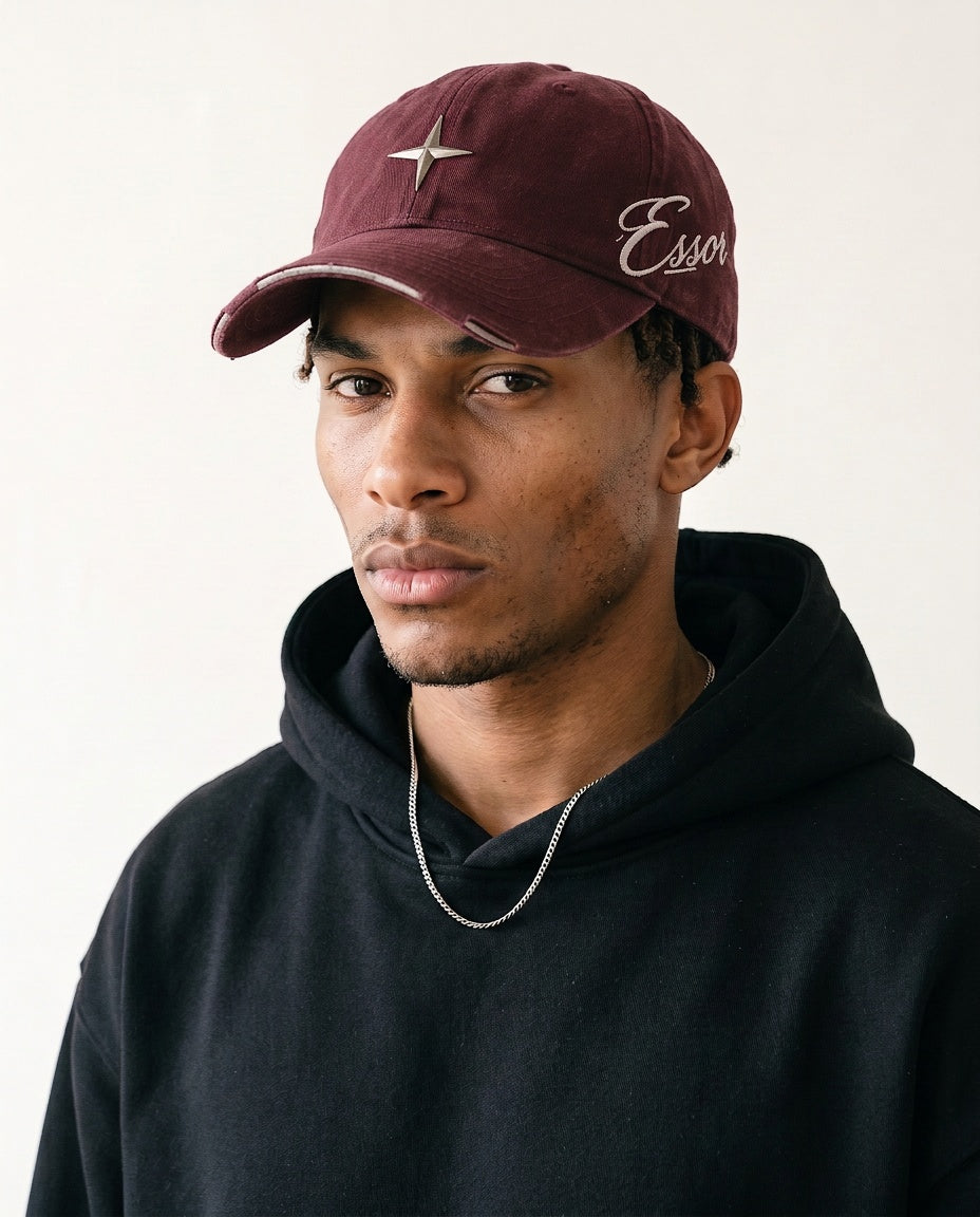 Kappe «Script», Bordeaux, Herren-Model, von vorne