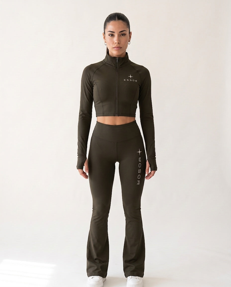 Kurze Zip-Jacke «Étoile», Olivgrün, Damen-Model, von vorne