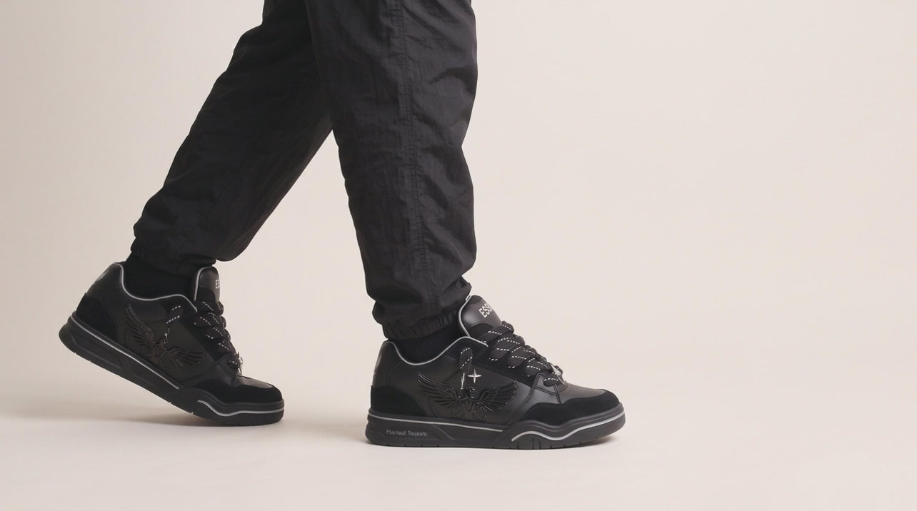 Sneaker «Nuit», Schwarz, Video am Fuss